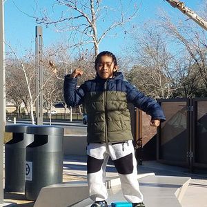 Meet your Posher, Eva